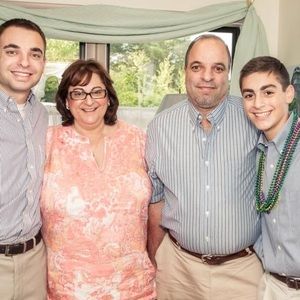 Meet your Posher, Robin